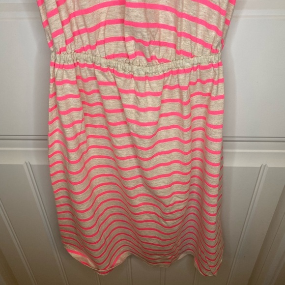 Express striped Drop Waist dress with top pocket detail - Picture 4 of 7